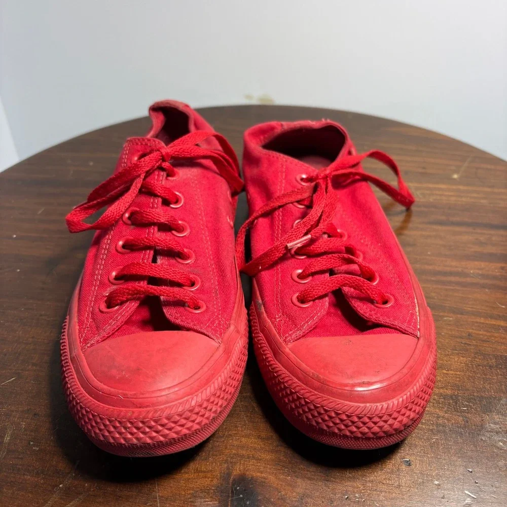 Converse Shoes Mens 6 Womens 8 Red Chuck Taylor All Star Monochrome Low Top - Picture 2 of 10